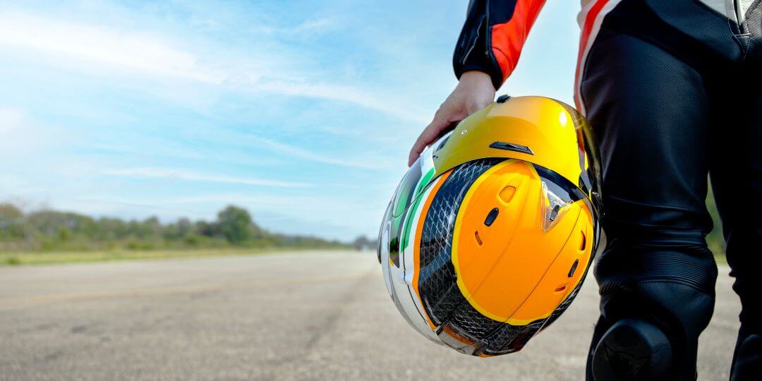 casco moto corsi su pista