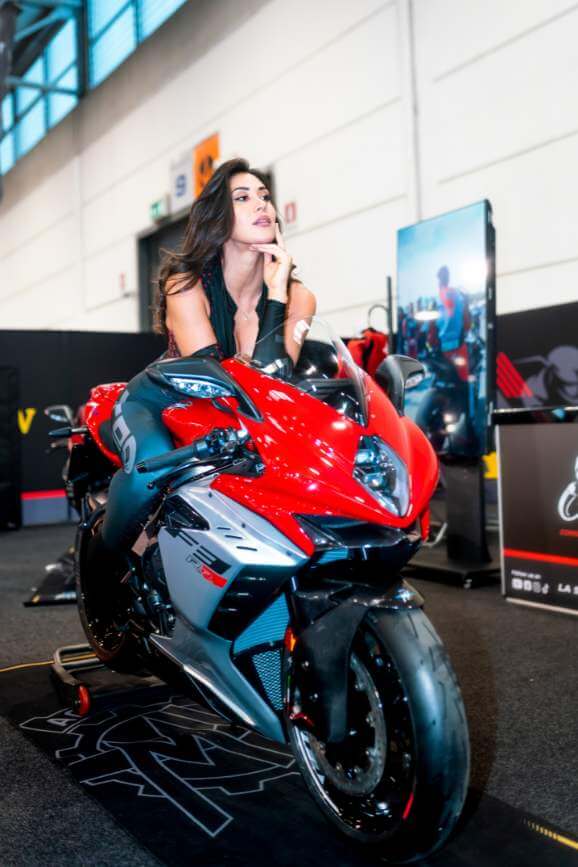 moto per pista Motodromo di Castelletto di Branduzzo